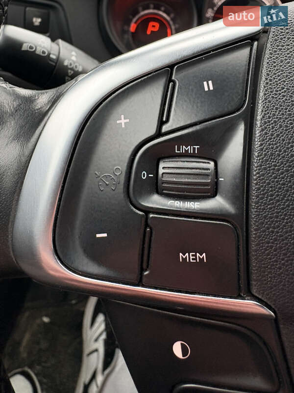 Хэтчбек Citroen C4 2011 в Киеве фото 26 Хэтчбек Citroen C4 2011 в Киеве