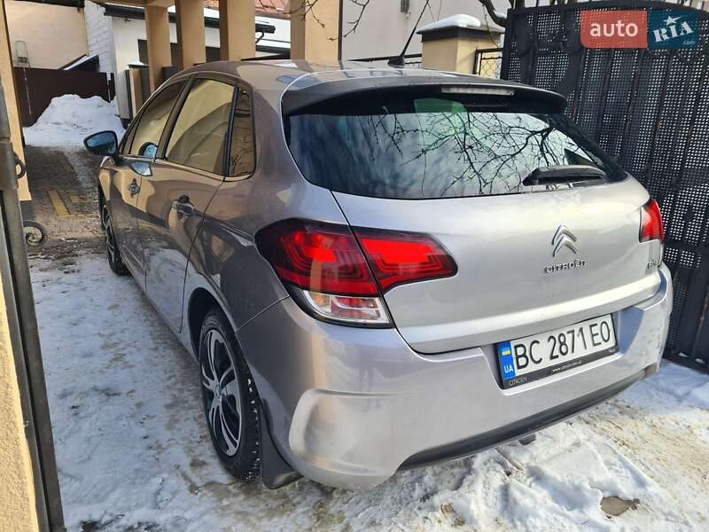 Хэтчбек Citroen C4 2016 в Львове