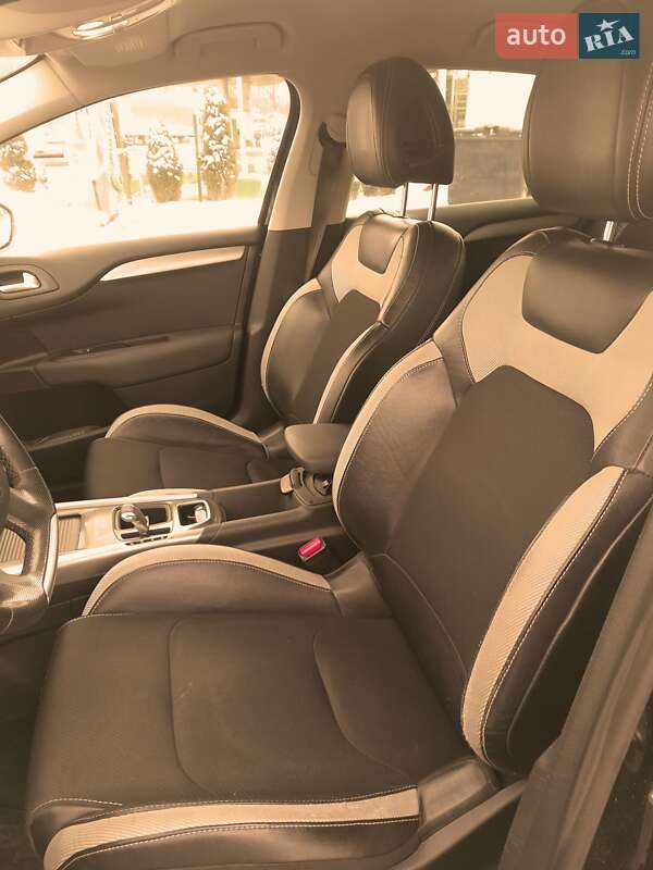 Хэтчбек Citroen C4 2012 в Выгоде фото 15 Хэтчбек Citroen C4 2012 в Выгоде