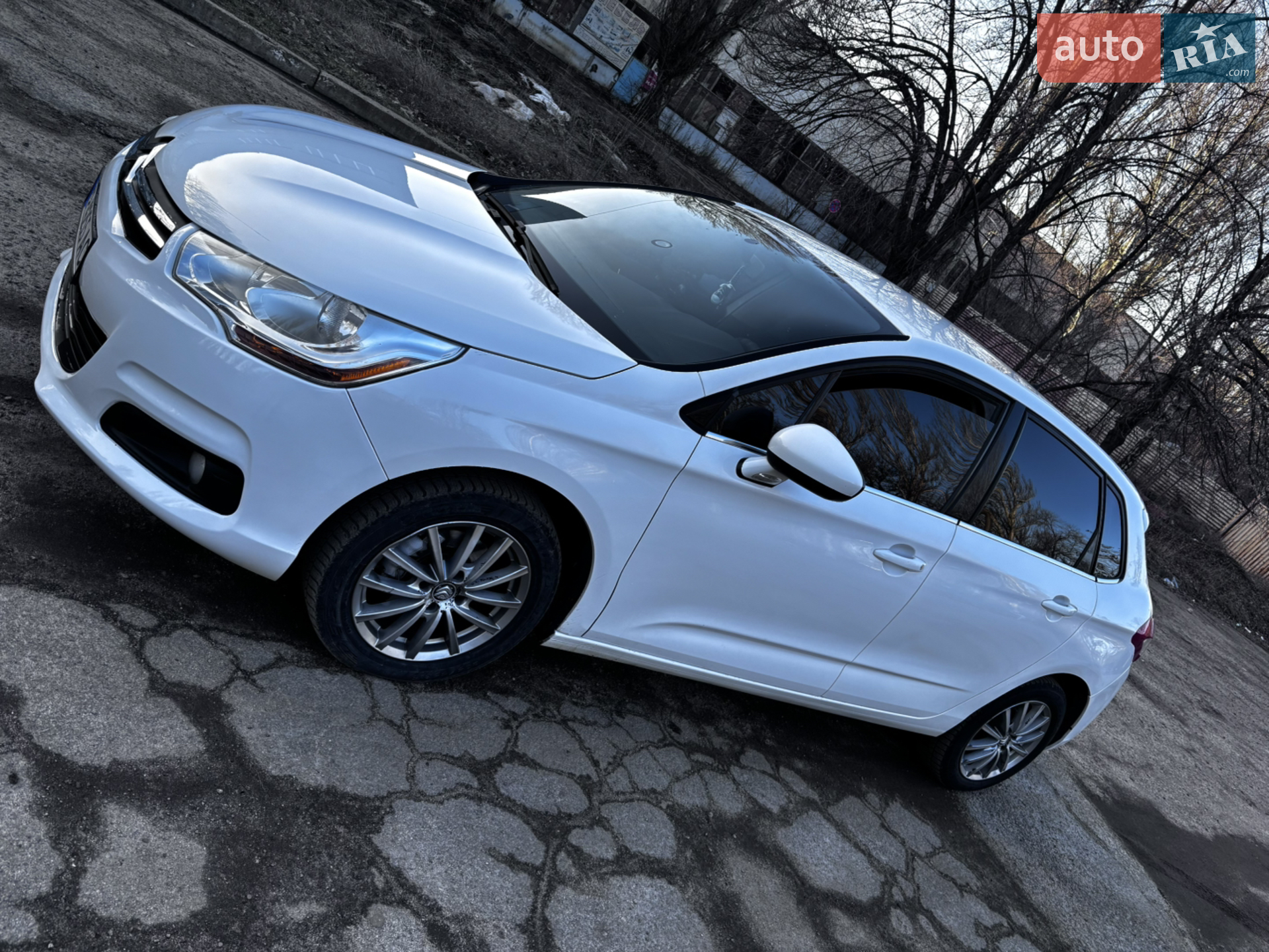 Фото авто 1