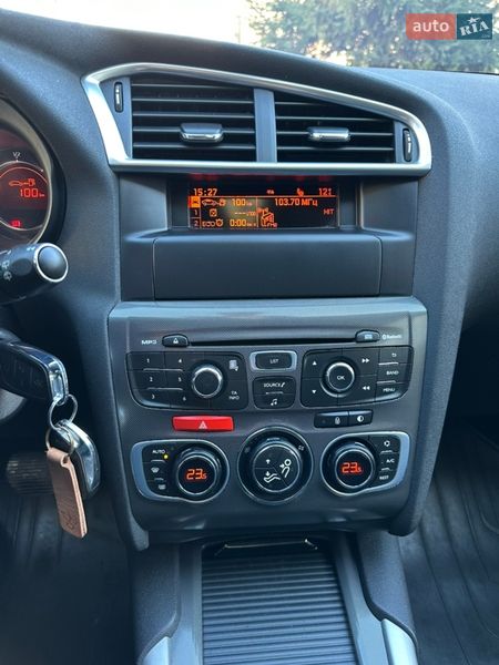 Хэтчбек Citroen C4 2012 в Ровно