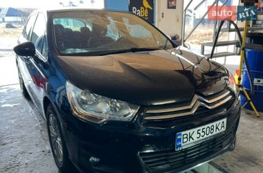 Хетчбек Citroen C4 2010 в Сарнах