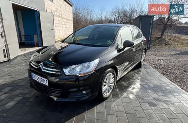 Хетчбек Citroen C4 2010 в Сарнах