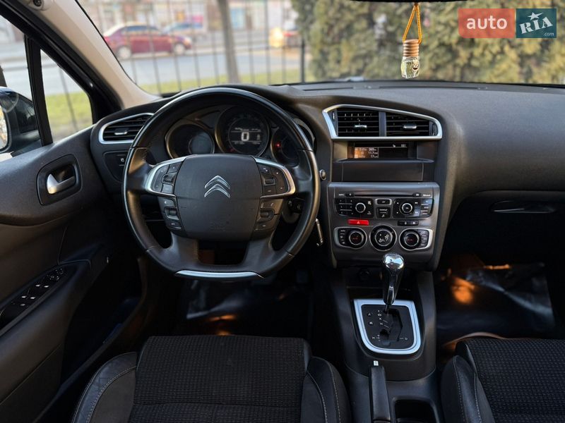 Хэтчбек Citroen C4 2012 в Одессе