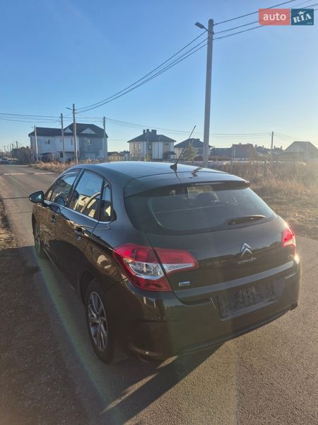Хэтчбек Citroen C4 2014 в Киеве