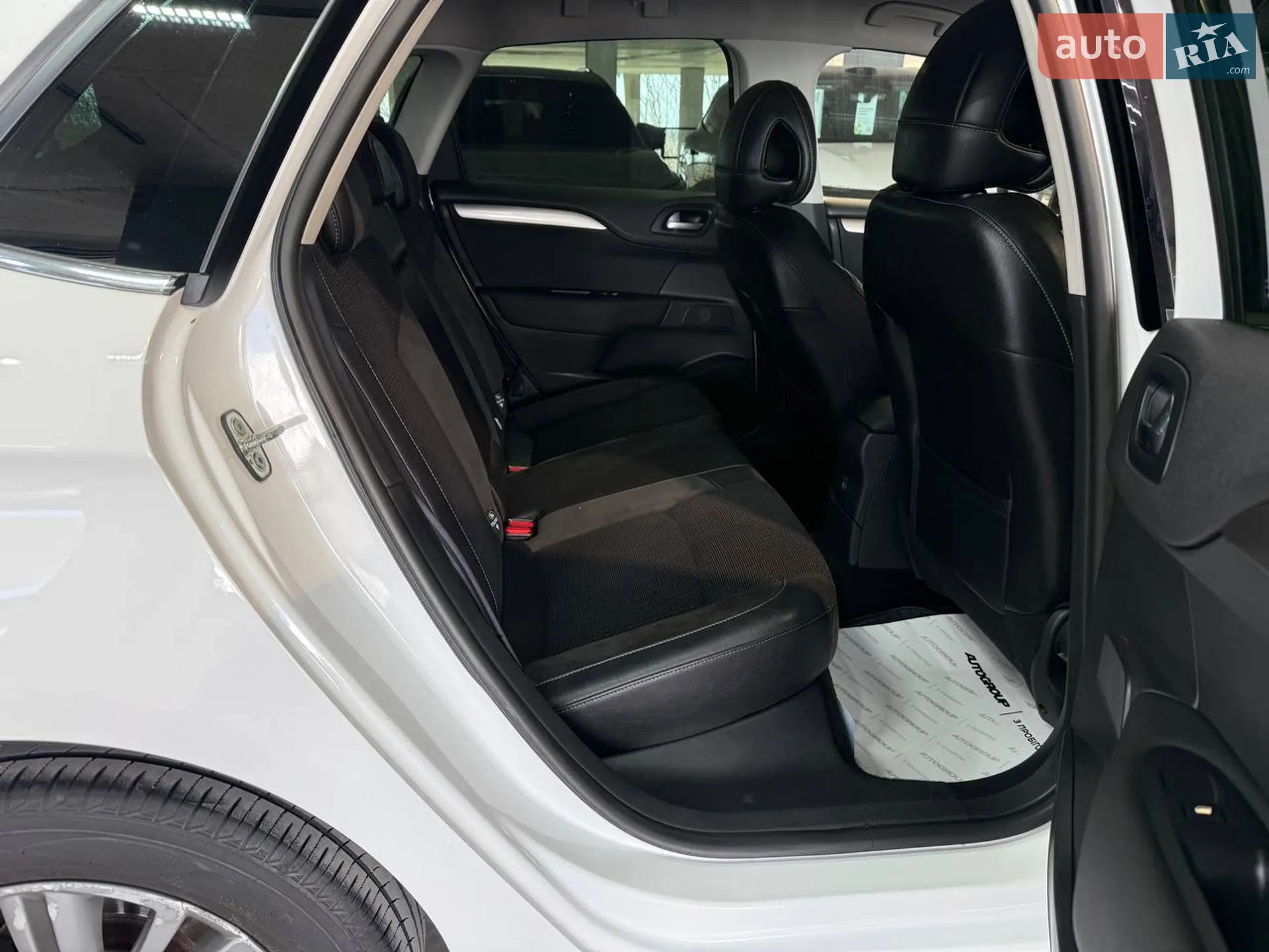 2013 Citroen C4 - мініатюра 16