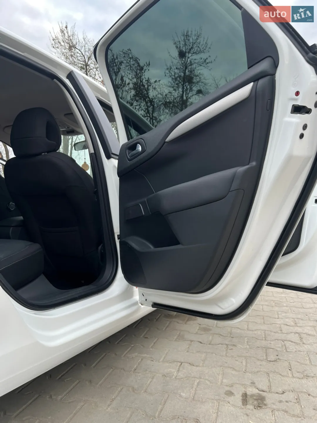 2011 Citroen C4 - мініатюра 30
