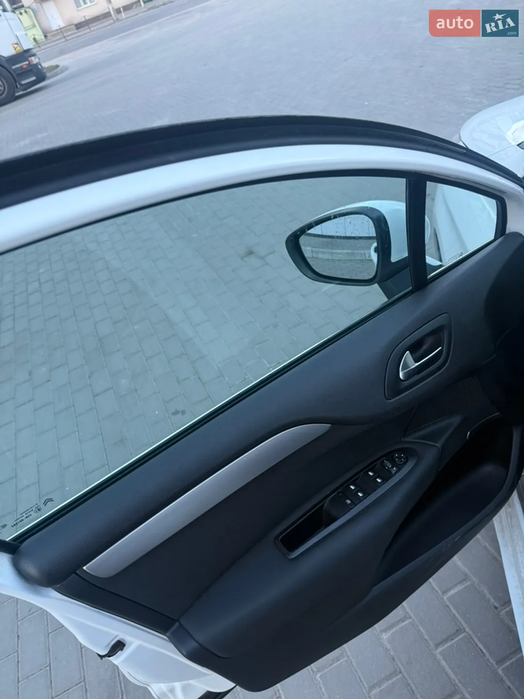 2012 Citroen C4 - мініатюра 6