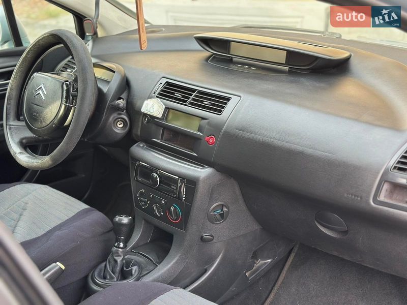 Хэтчбек Citroen C4 2005 в Дрогобыче фото 23 Хэтчбек Citroen C4 2005 в Дрогобыче