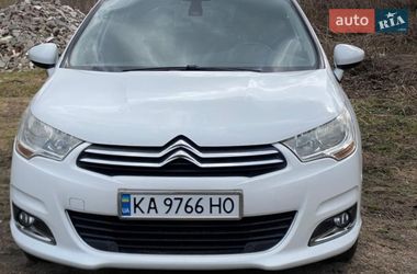 Хэтчбек Citroen C4 2012 в Прилуках