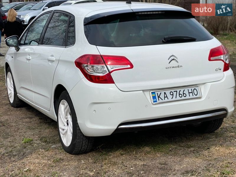 Хэтчбек Citroen C4 2012 в Прилуках фото 5 Хэтчбек Citroen C4 2012 в Прилуках