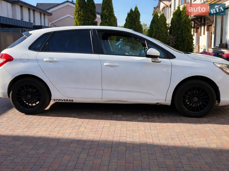 Хетчбек Citroen C4 2013 в Києві