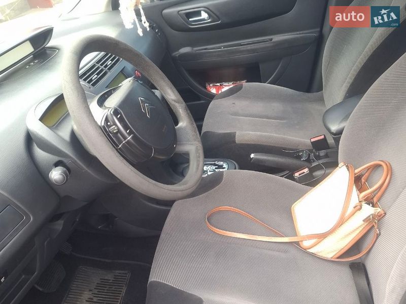 Хэтчбек Citroen C4 2006 в Черкассах фото 6 Хэтчбек Citroen C4 2006 в Черкассах