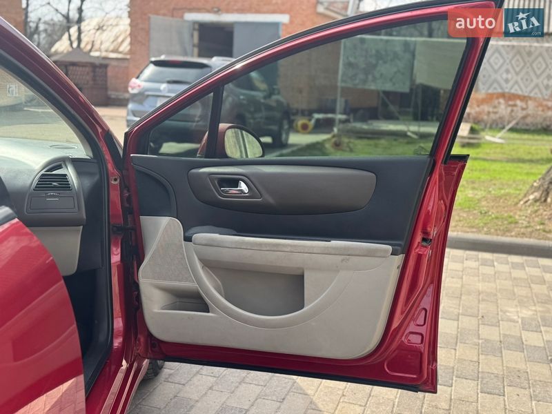 Хетчбек Citroen C4 2006 в Лубнах фото 23 Хетчбек Citroen C4 2006 в Лубнах