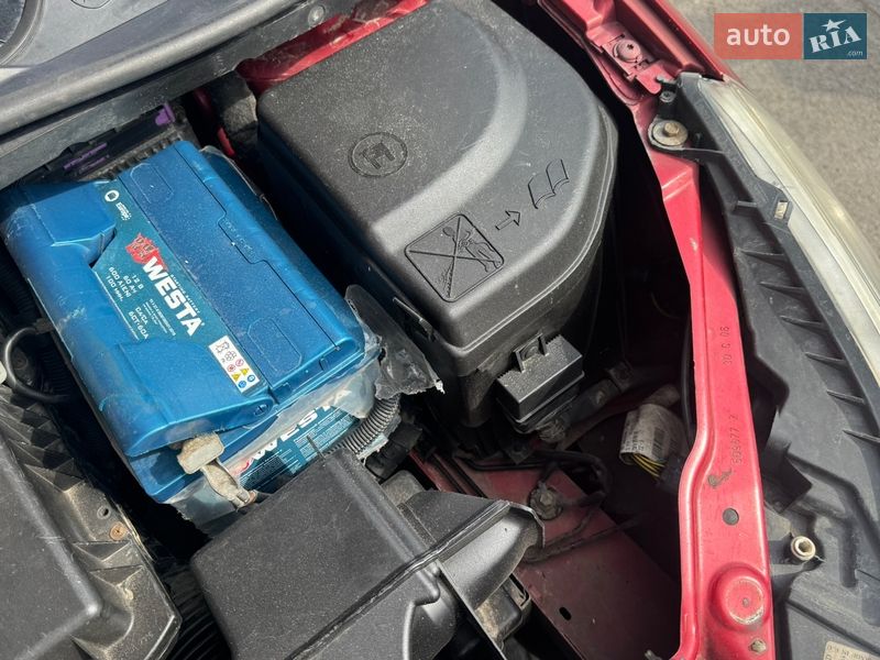 Хетчбек Citroen C4 2006 в Лубнах фото 33 Хетчбек Citroen C4 2006 в Лубнах