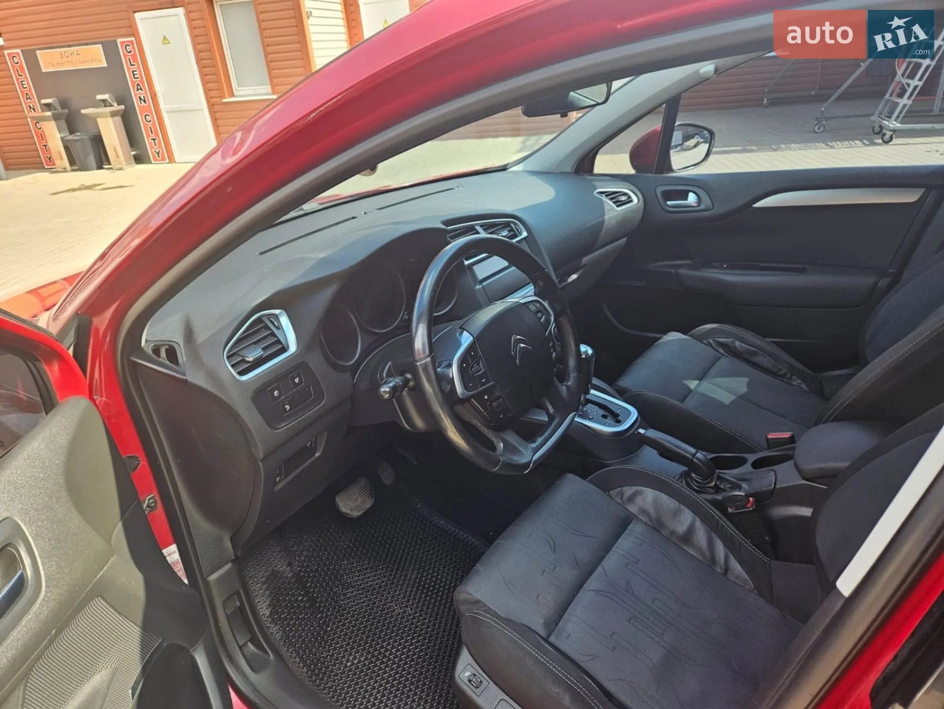 2011 Citroen C4 - мініатюра 10
