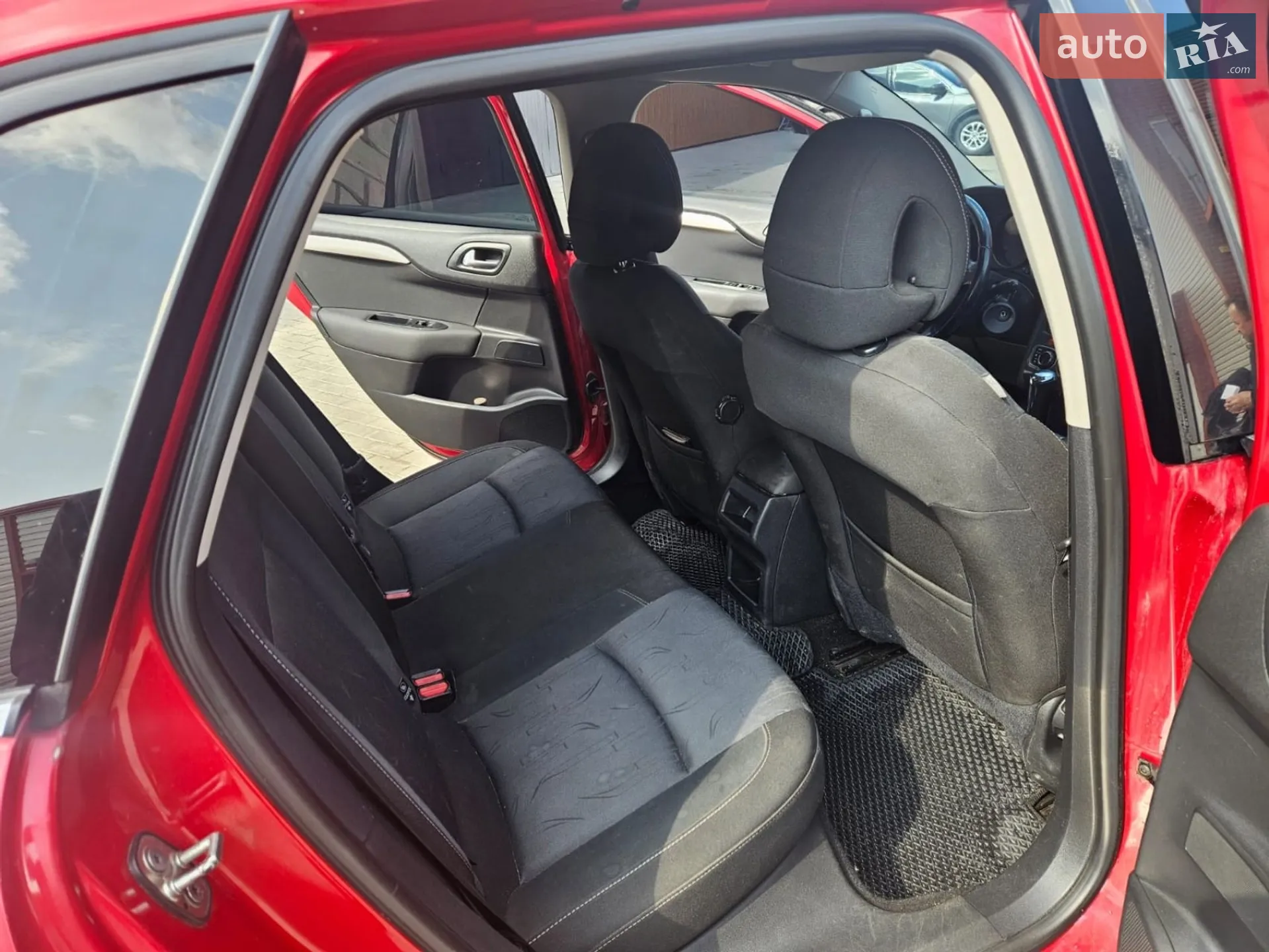 2011 Citroen C4 - мініатюра 14