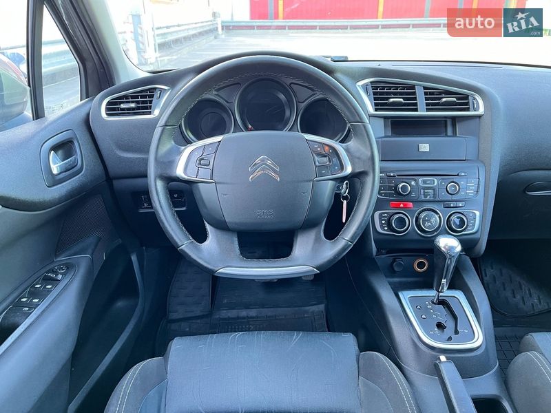 Хэтчбек Citroen C4 2013 в Киеве