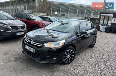 Хэтчбек Citroen C4 2013 в Полтаве