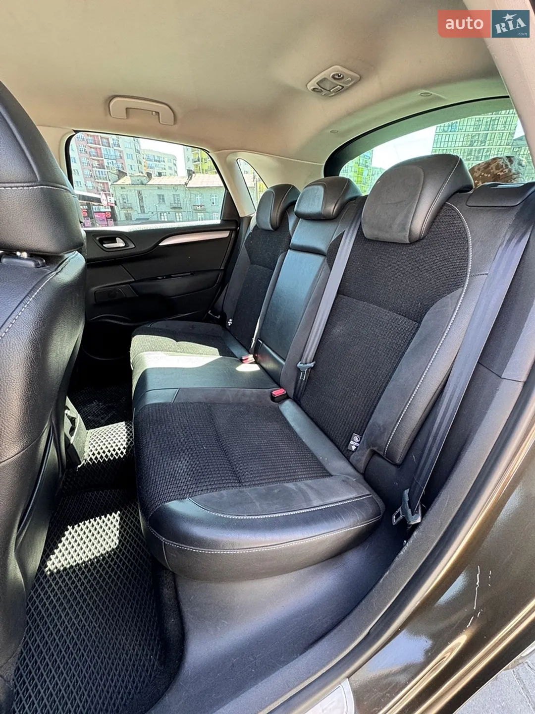 2010 Citroen C4 - мініатюра 18
