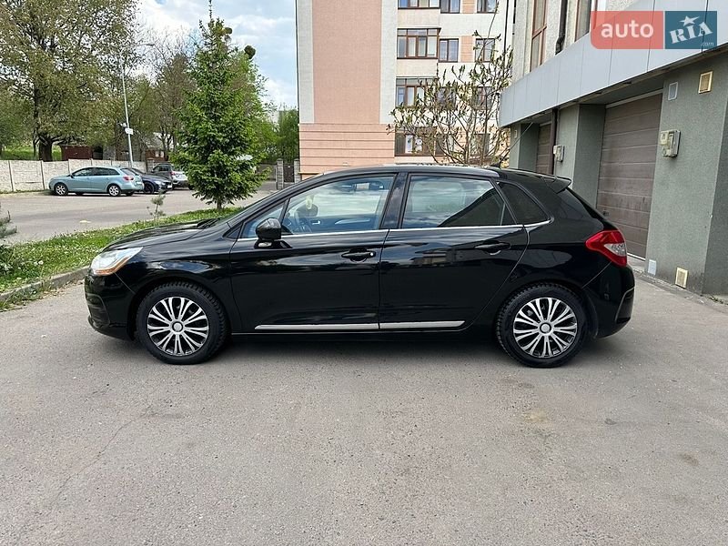 Хэтчбек Citroen C4 2012 в Ровно