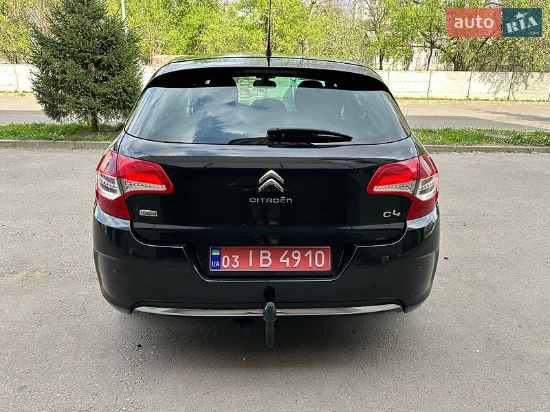 Хэтчбек Citroen C4 2012 в Ровно