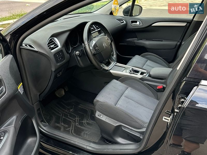 Хэтчбек Citroen C4 2012 в Ровно
