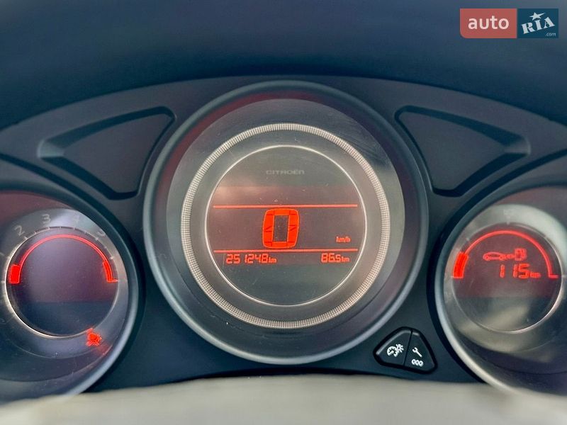 Хэтчбек Citroen C4 2012 в Киеве