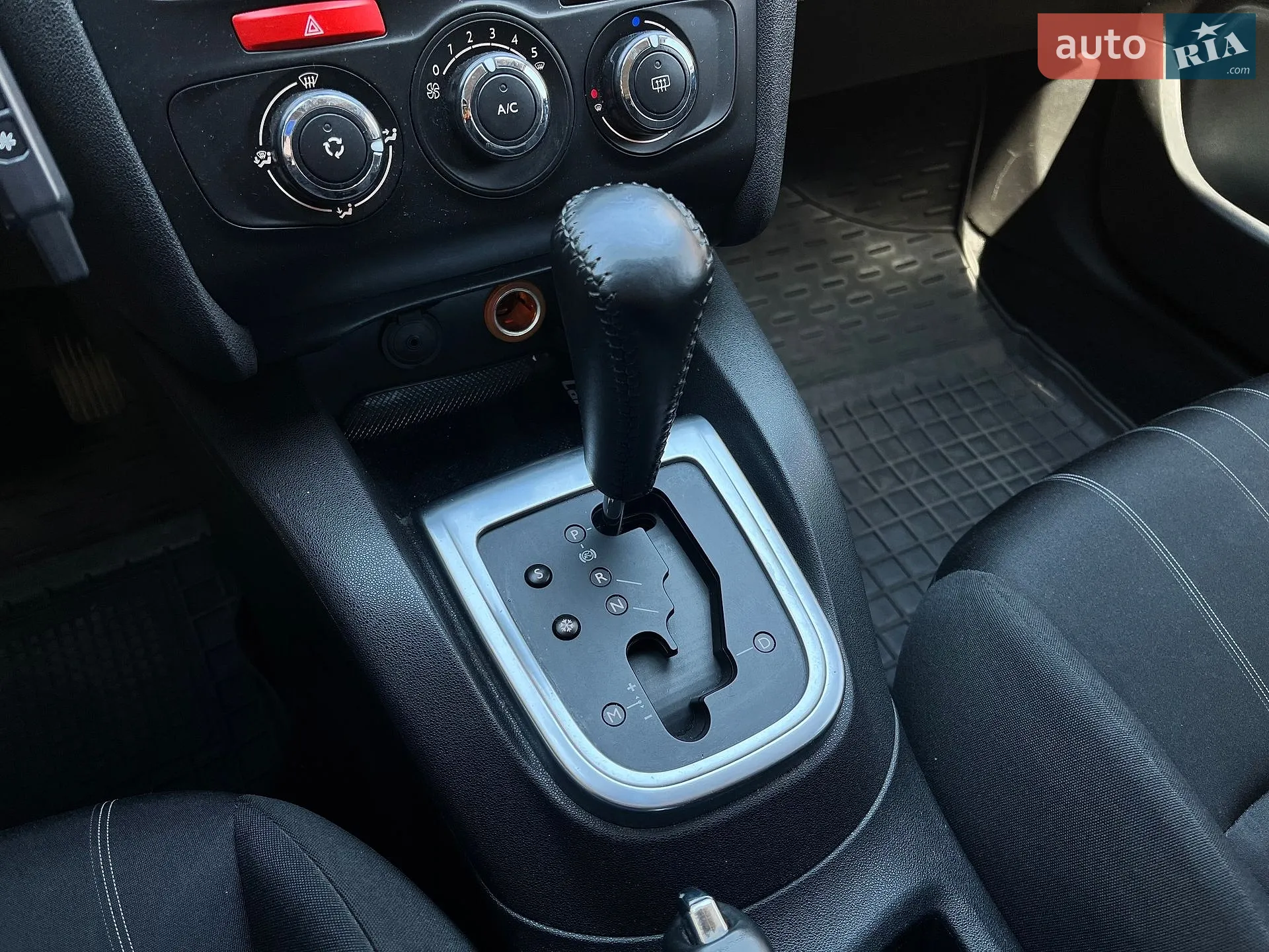 2012 Citroen C4 - мініатюра 19