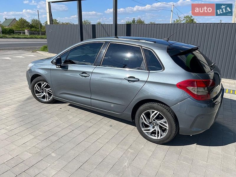 Хэтчбек Citroen C4 2011 в Каменец-Подольском
