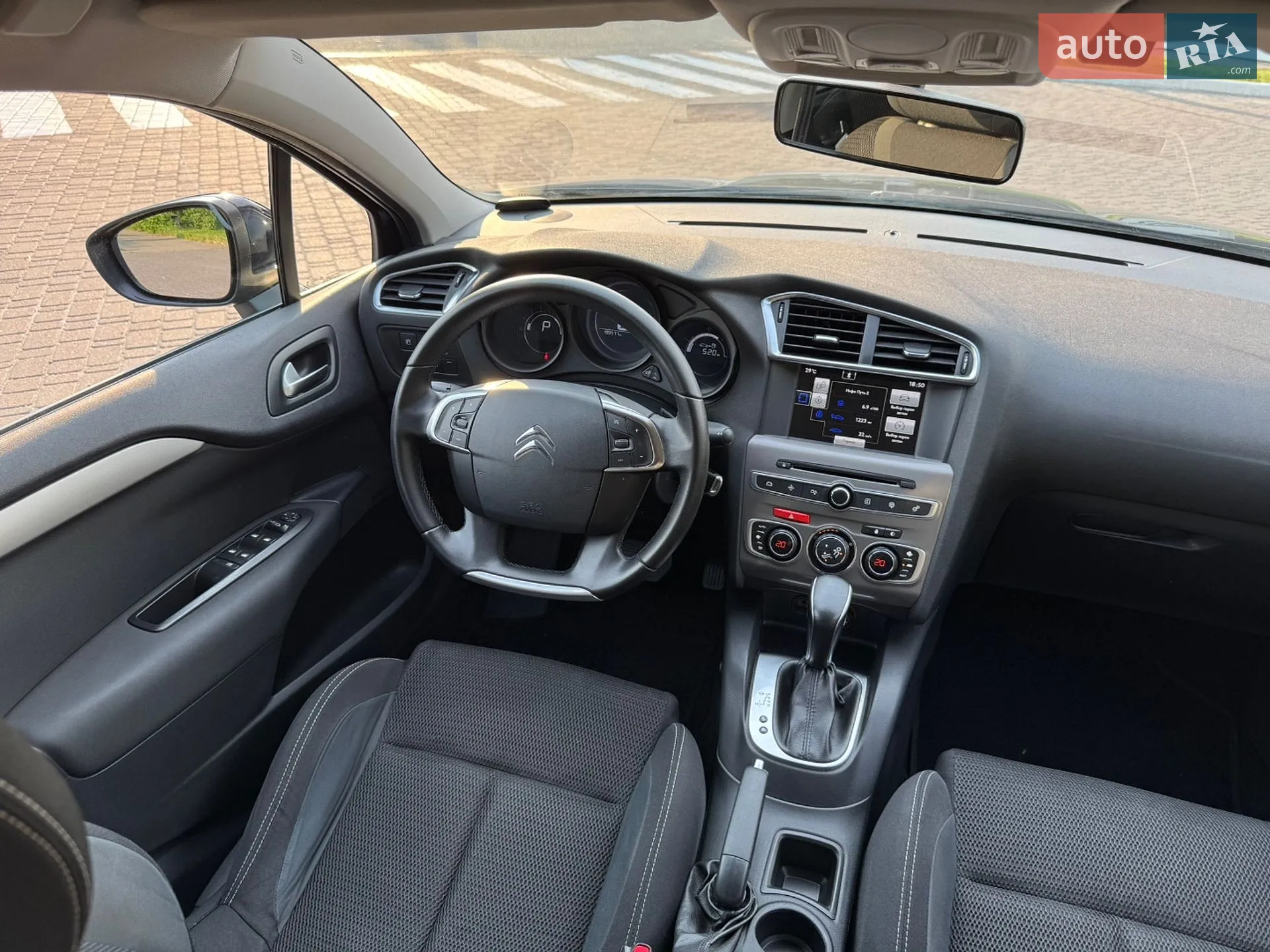 Citroen C4 2015 VIN VF7NCBHZTFY566941 фото оголошення 17 з 43