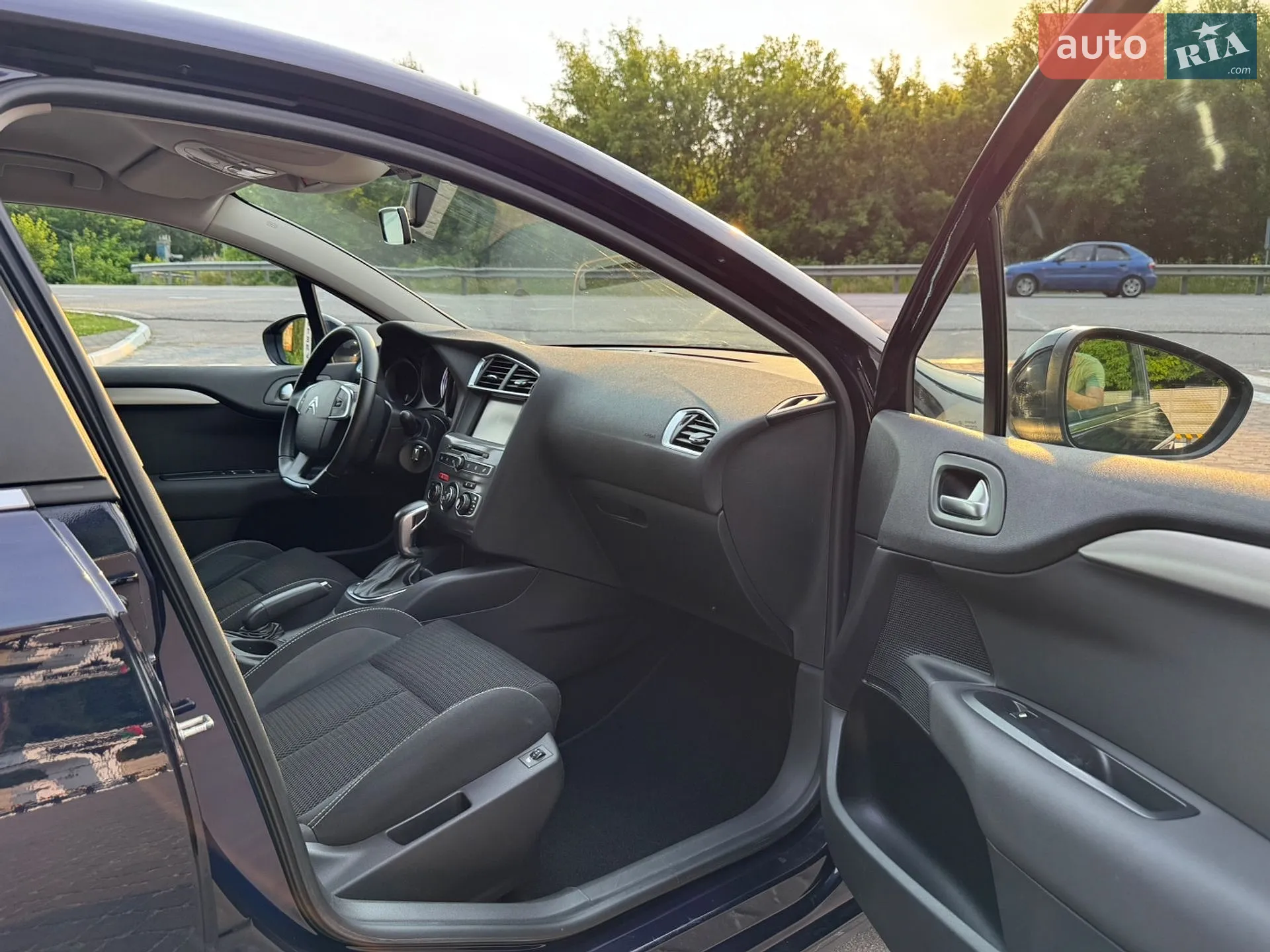 Citroen C4 2015 VIN VF7NCBHZTFY566941 фото оголошення 37 з 43