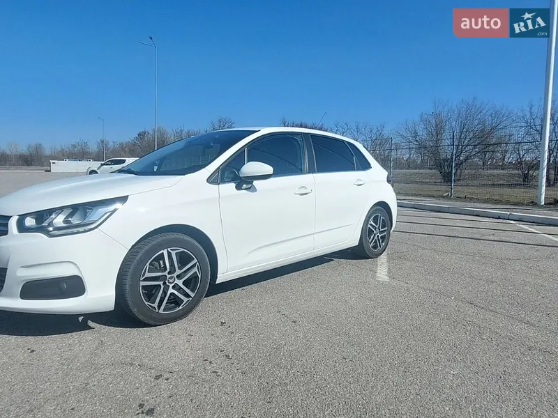 Citroen C4