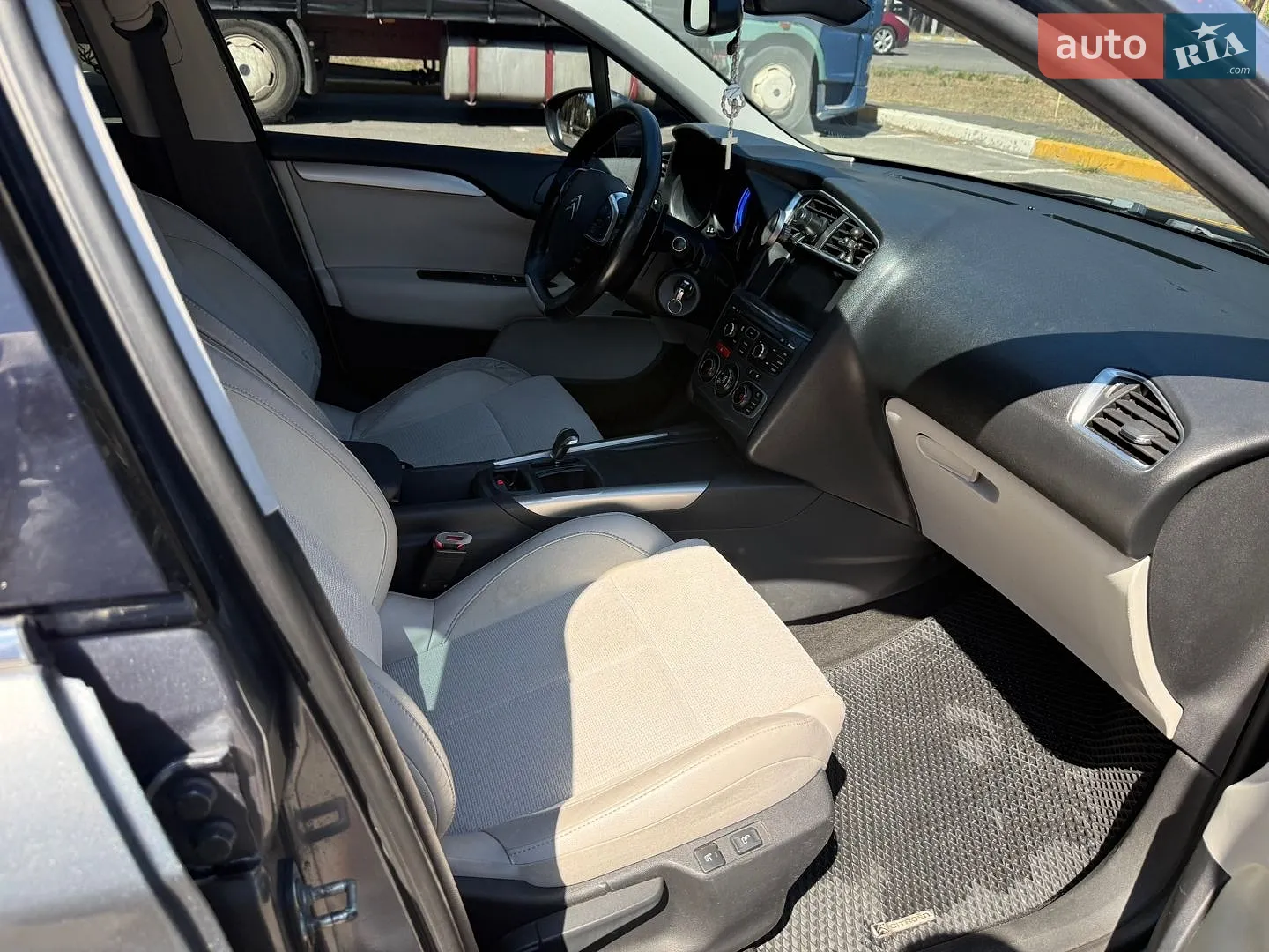 2011 Citroen C4 - мініатюра 2