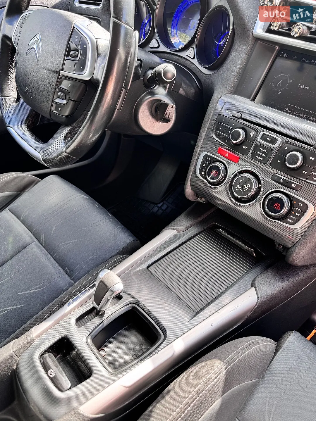 2011 Citroen C4 - мініатюра 11
