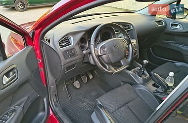 Хэтчбек Citroen C4 2016 в Львове