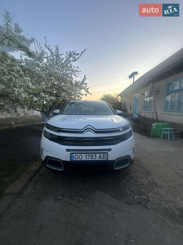 Позашляховик / Кросовер Citroen C5 Aircross 2019 в 