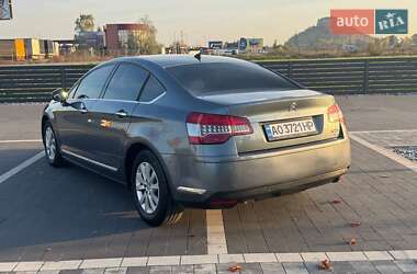 Седан Citroen C5 2012 в 