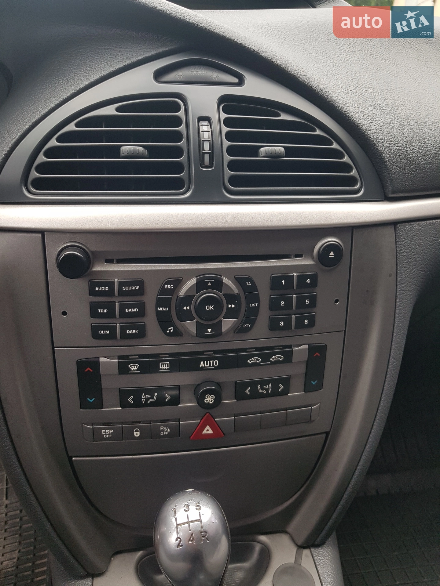 Citroen C5 2004 VIN VF7RE9HZC76624246 фото оголошення 17 з 36
