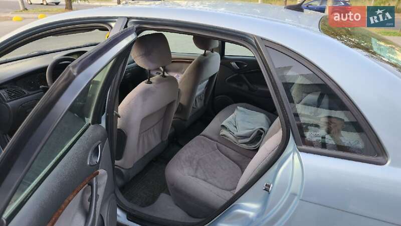 Седан Citroen C5 2003 в Кам'янському