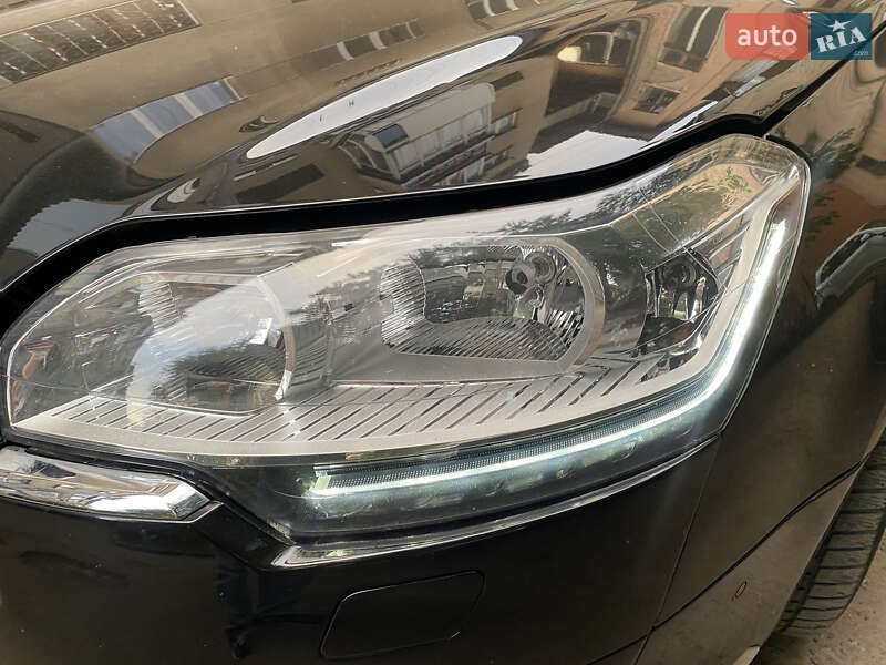 Седан Citroen C5 2011 в Верховине