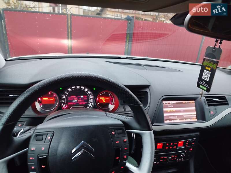 Универсал Citroen C5 2011 в Комарному