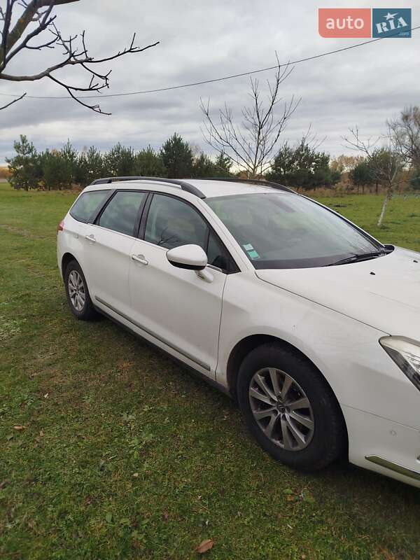 Универсал Citroen C5 2011 в Комарному