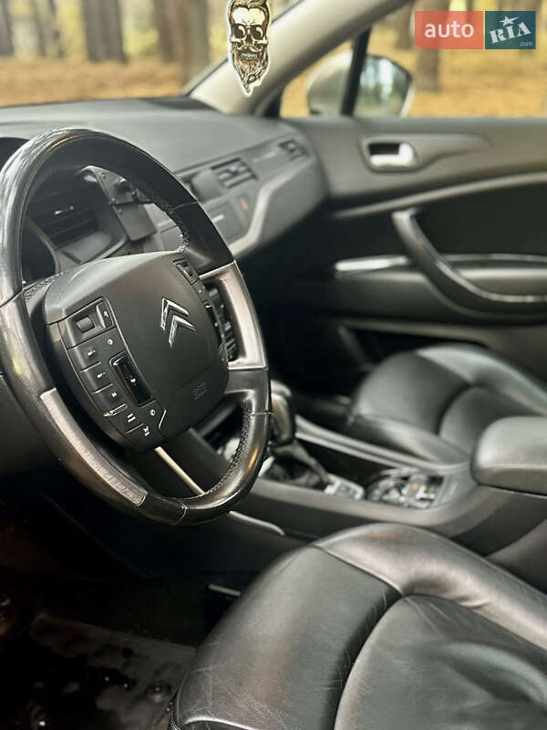 Универсал Citroen C5 2012 в Обухове
