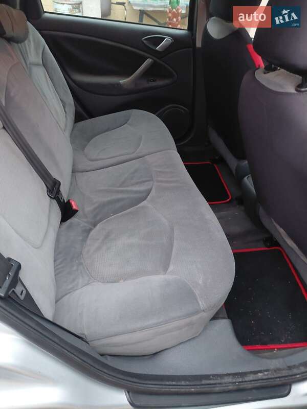 Седан Citroen C5 2005 в Днепре