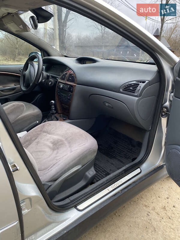 Седан Citroen C5 2002 в Івано-Франківську фото 12 Седан Citroen C5 2002 в Івано-Франківську