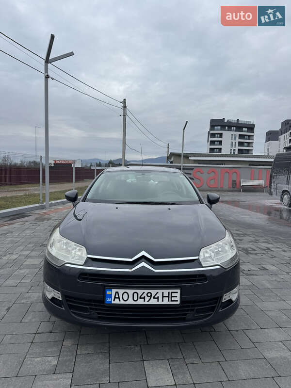 Седан Citroen C5 2009 в Хусте
