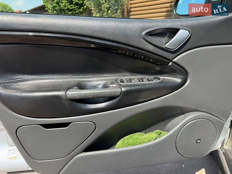 Седан Citroen C5 2004 в Борисполе