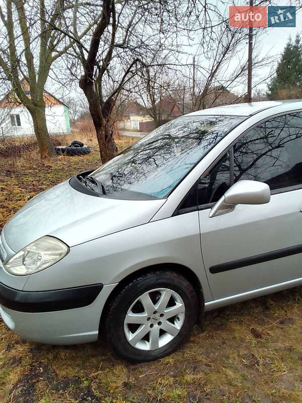 Citroen C8 2004