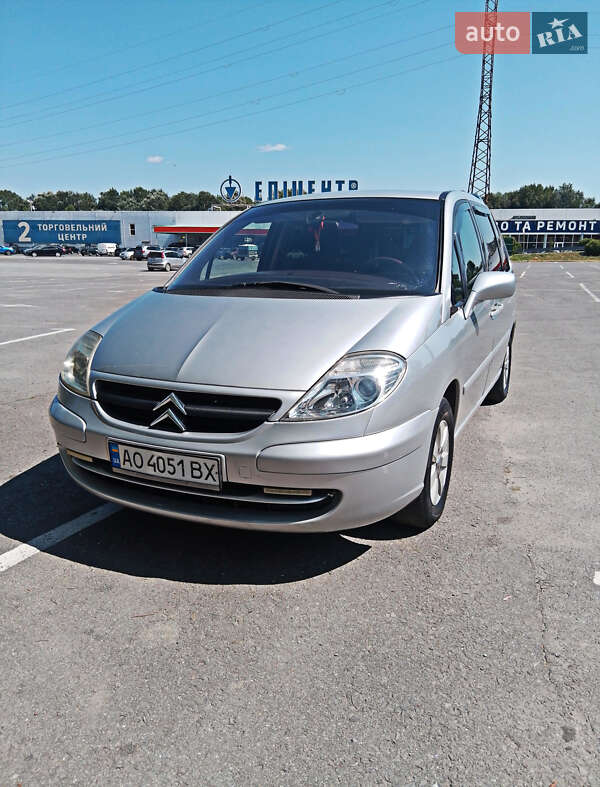 Минивэн Citroen C8 2004 в Ужгороде